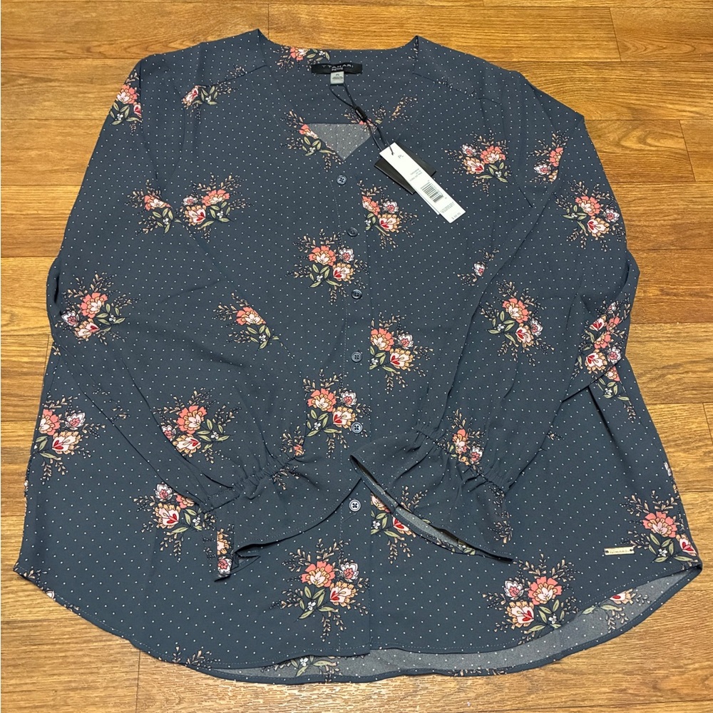 T Tahari Blouse with Floral Accents Size Petite Large NWT